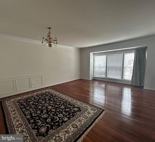 8177 MCCAULEY WAY, Lorton, VA 22079