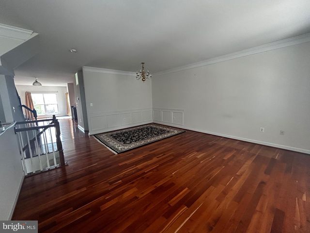 8177 MCCAULEY WAY, Lorton, VA 22079