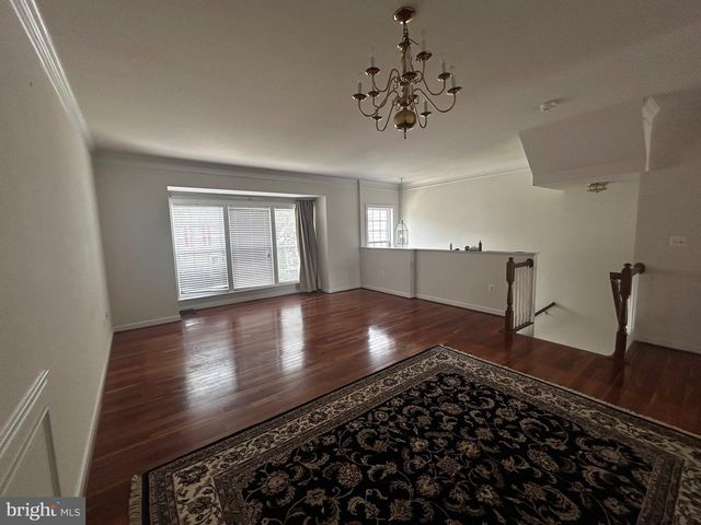 8177 MCCAULEY WAY, Lorton, VA 22079
