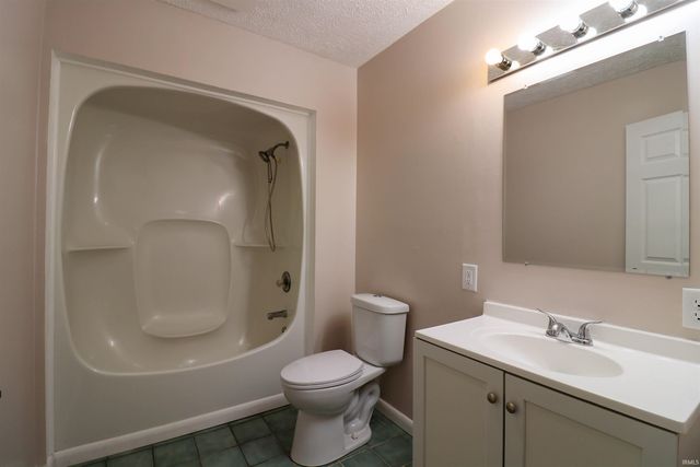 2510 E Ashcraft Street, Eaton, IN 47338