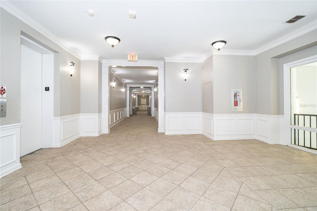 Image 15 of property listing at 5036 SHOREWAY LOOP 20705, Orlando, FL 32819