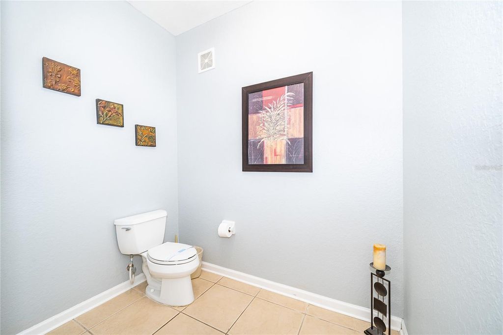 Image 32 of property listing at 5036 SHOREWAY LOOP 20705, Orlando, FL 32819