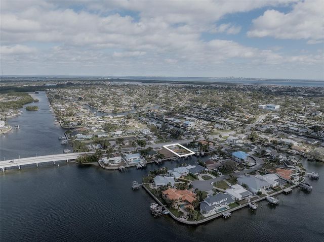 1336 40TH AVENUE NE, St Petersburg, FL 33703