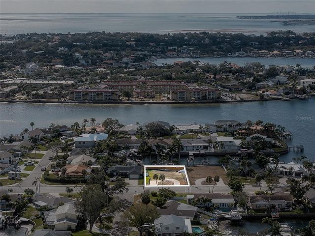 1336 40TH AVENUE NE, St Petersburg, FL 33703