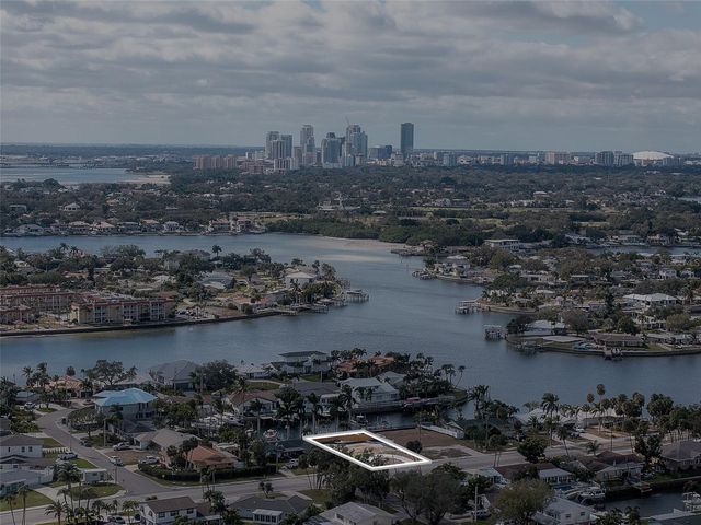 1336 40TH AVENUE NE, St Petersburg, FL 33703