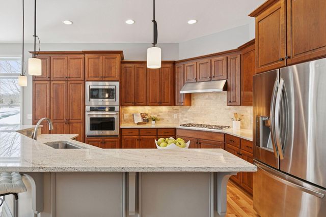 18250 Justice Way, Lakeville, MN 55044