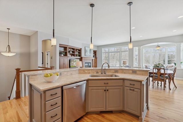 18250 Justice Way, Lakeville, MN 55044