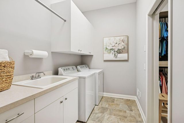 18250 Justice Way, Lakeville, MN 55044