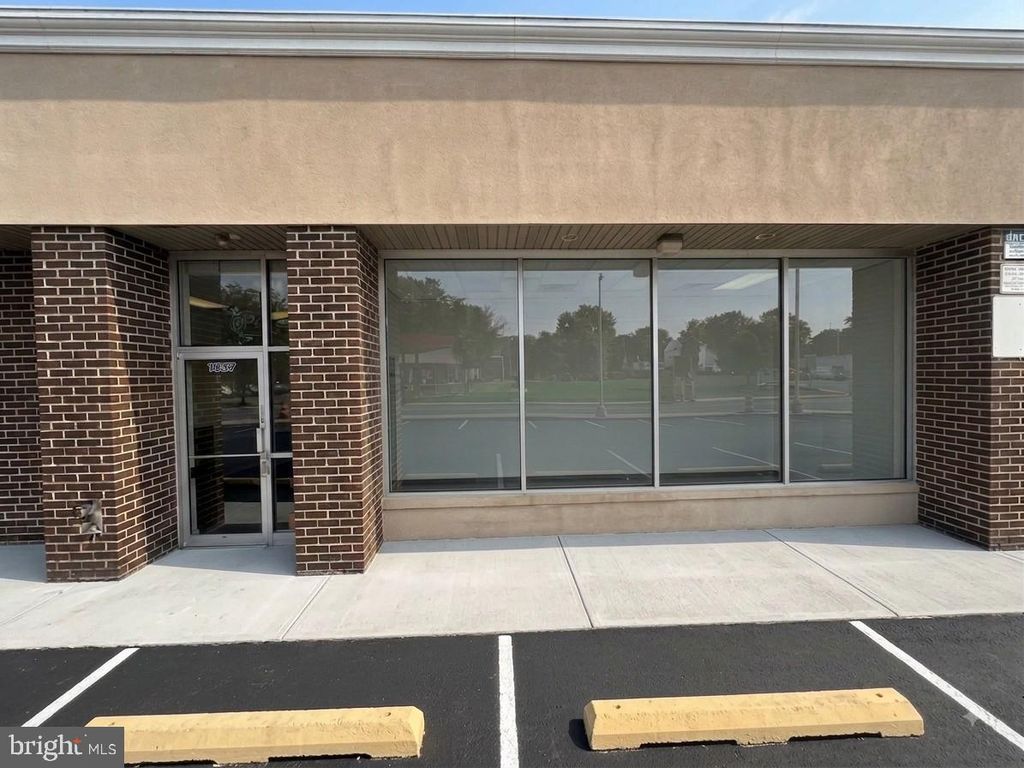 1137 BUSTLETON PIKE, FEASTERVILLE-TREVOSE, PA 19053 — exterior