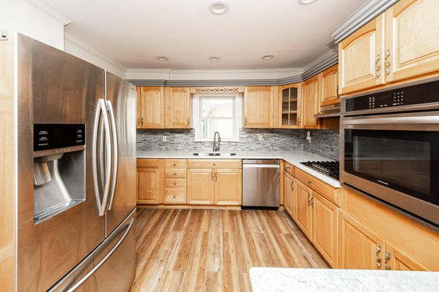 229 Bay Blossom Lane, Ridgeville, SC 29472