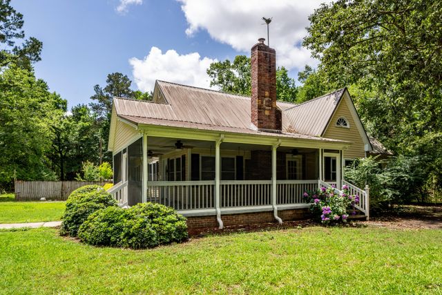 229 Bay Blossom Lane, Ridgeville, SC 29472