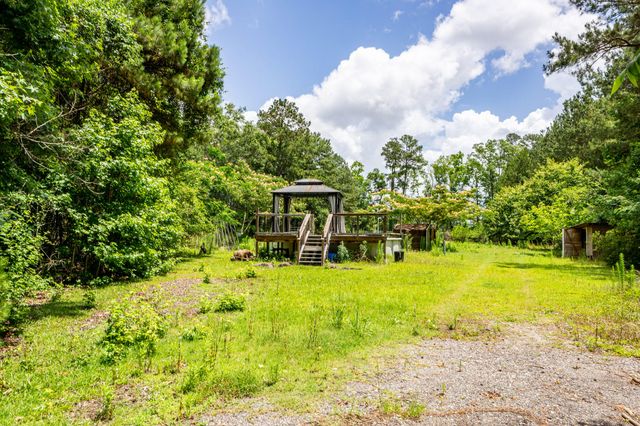 229 Bay Blossom Lane, Ridgeville, SC 29472