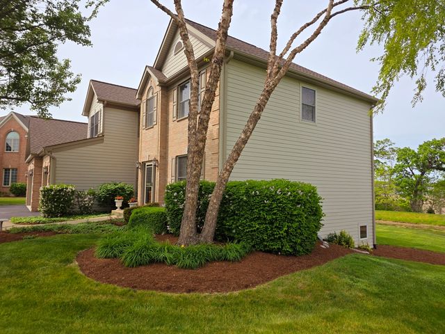1117 Pinehurst Court, Antioch, IL 60002