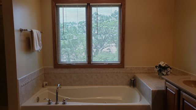 1117 Pinehurst Court, Antioch, IL 60002