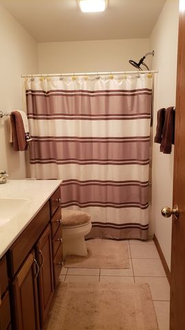 1117 Pinehurst Court, Antioch, IL 60002
