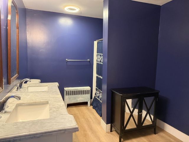 33 Field Avenue, Rutland City, VT 05701