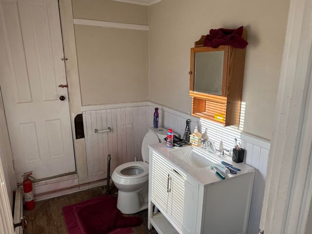 33 Field Avenue, Rutland City, VT 05701