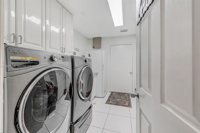 5431 SW 109th Avenue, Davie, FL 33328