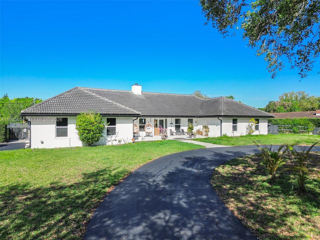 5431 SW 109th Avenue, Davie, FL 33328