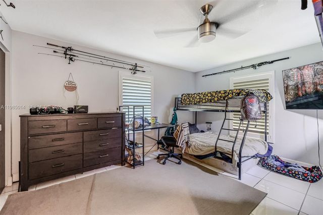 5431 SW 109th Avenue, Davie, FL 33328