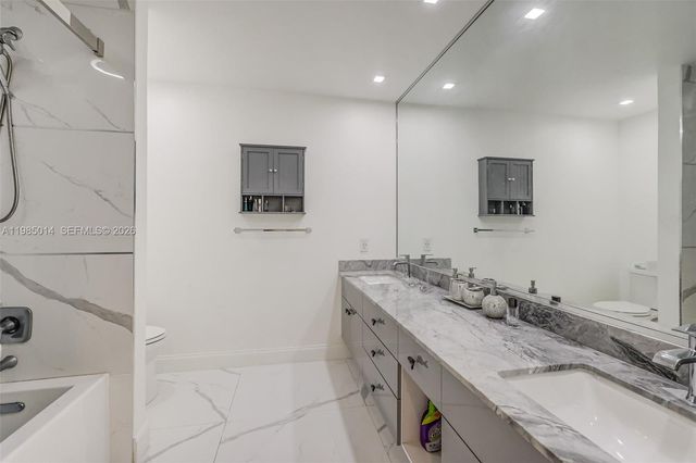 5431 SW 109th Avenue, Davie, FL 33328