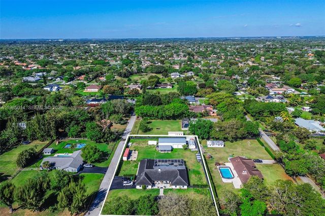 5431 SW 109th Avenue, Davie, FL 33328
