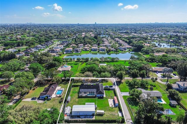 5431 SW 109th Avenue, Davie, FL 33328