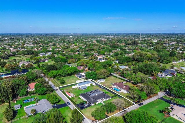 5431 SW 109th Avenue, Davie, FL 33328
