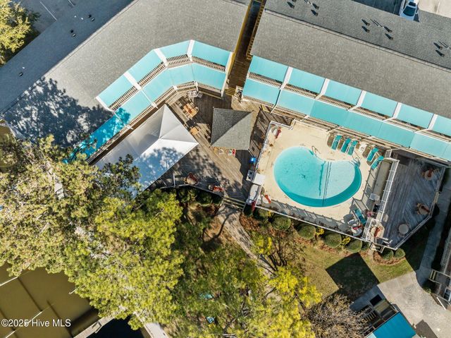 305 South Avenue # 33, Oriental, NC 28571