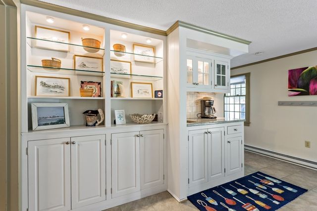 53 Bayberry Lane, Barnstable, MA 02630