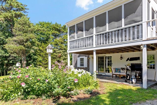 53 Bayberry Lane, Barnstable, MA 02630
