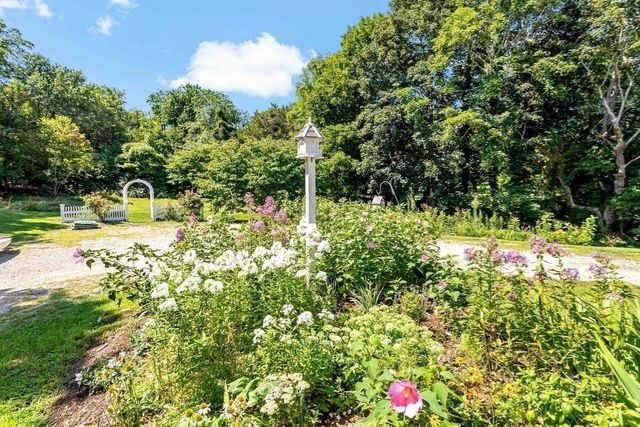 53 Bayberry Lane, Barnstable, MA 02630