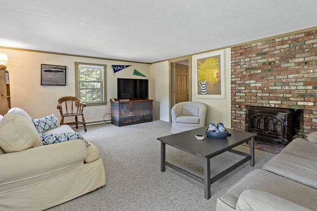 53 Bayberry Lane, Barnstable, MA 02630