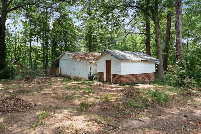 1132 Bethsaida Road, Riverdale, GA 30296