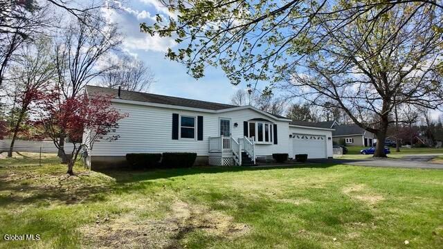 12 Amy Drive, Moreau, NY 12828