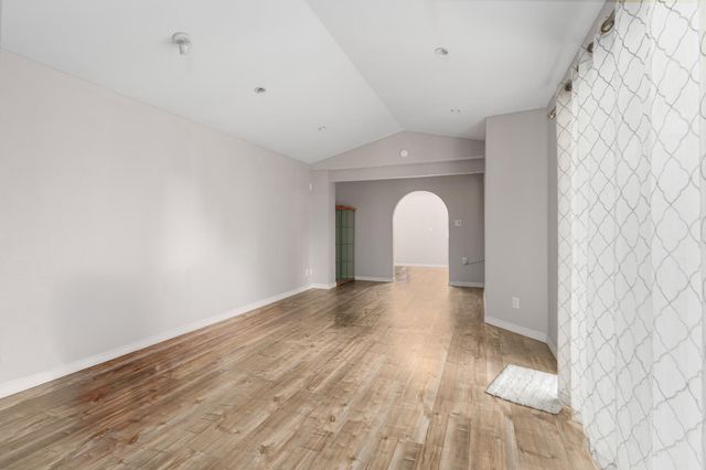 7729 Gyan Way, Sacramento, CA 95828