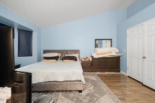 7729 Gyan Way, Sacramento, CA 95828