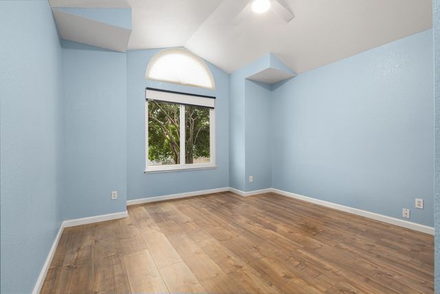 7729 Gyan Way, Sacramento, CA 95828