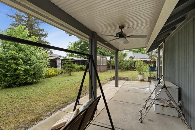 7729 Gyan Way, Sacramento, CA 95828