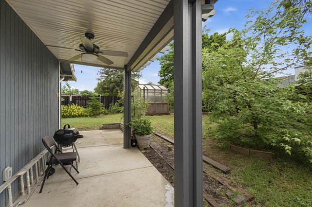 7729 Gyan Way, Sacramento, CA 95828