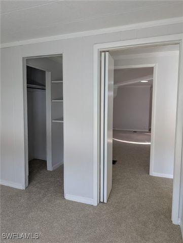 151 Pine Key LN 26, Naples, FL 34114