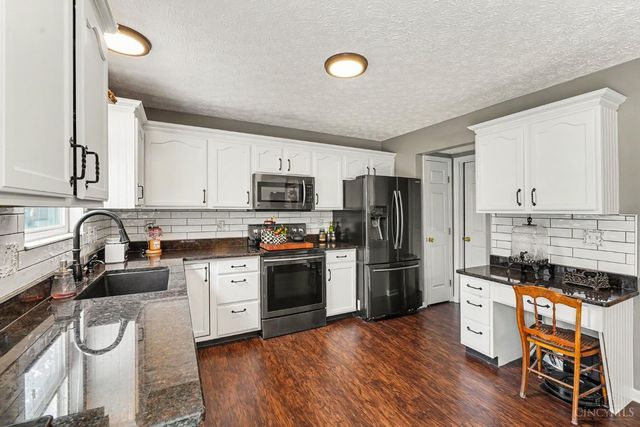 7751 Crystal Lake Lane, Hamilton Twp, OH 45039