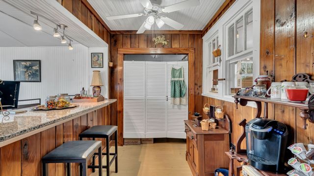 63 Old Huntsville Rd, Fayetteville, TN 37334