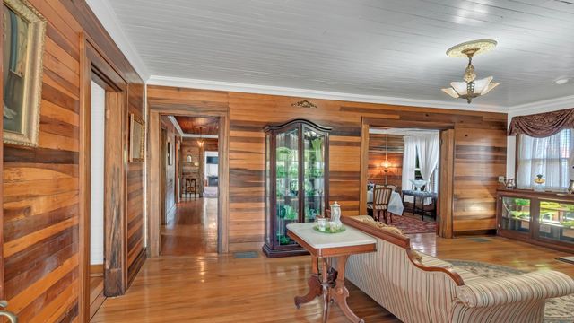 63 Old Huntsville Rd, Fayetteville, TN 37334