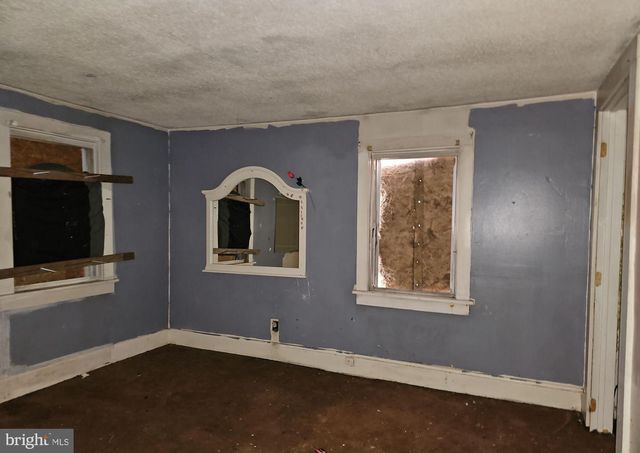 725 PINE STREET, Millville, NJ 08332