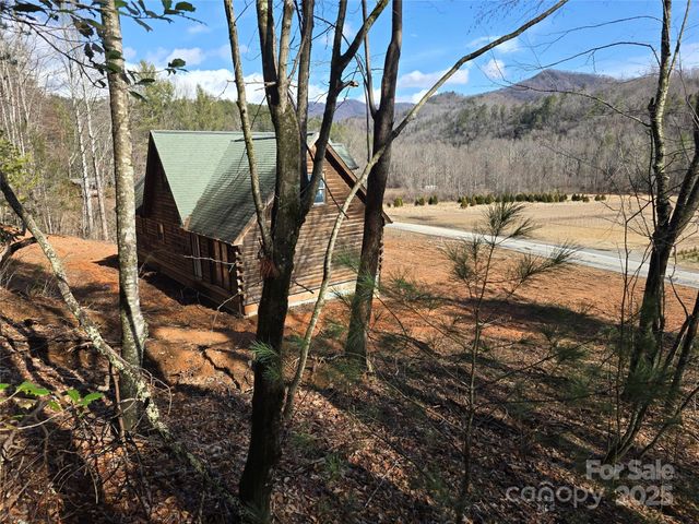 6490 Globe Road, Lenoir, NC 28645