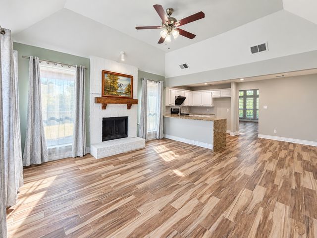 1123 Emily Lane, Carrollton, TX 75010