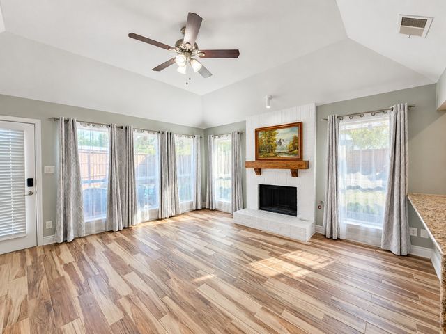 1123 Emily Lane, Carrollton, TX 75010