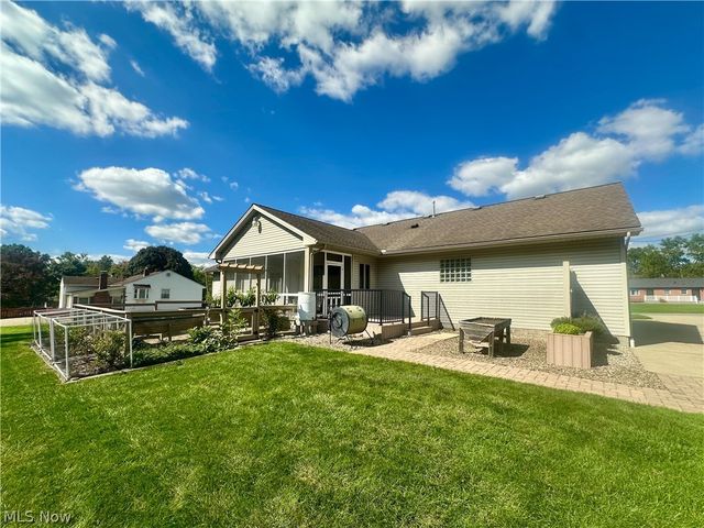 419 Secrist Lane, Girard, OH 44420