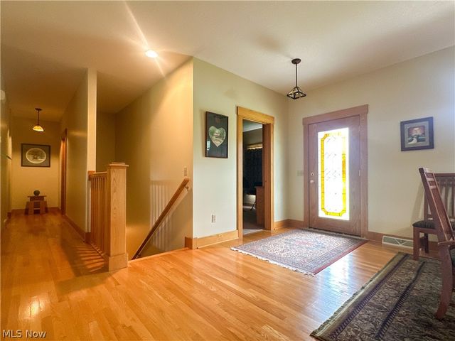 419 Secrist Lane, Girard, OH 44420